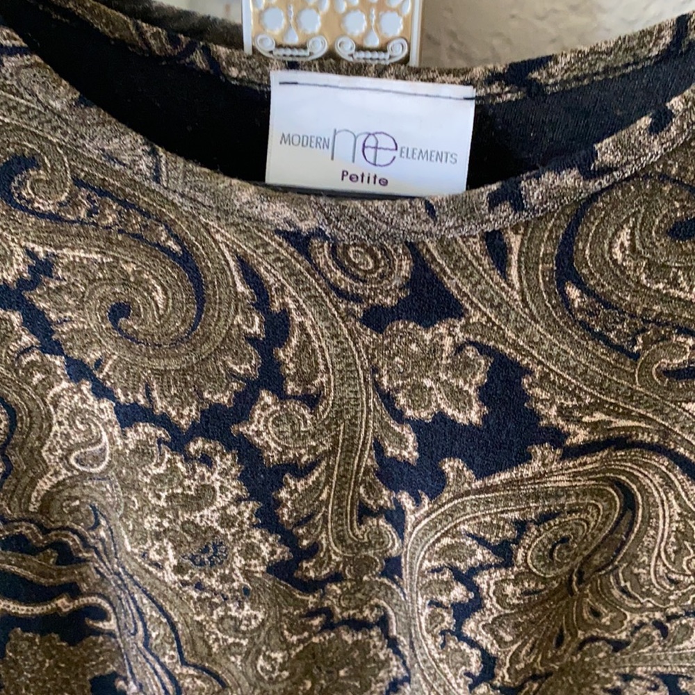 Vintage Pattern Top - Picture 2 of 5